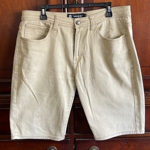 Men’s Size 34 Khaki Short